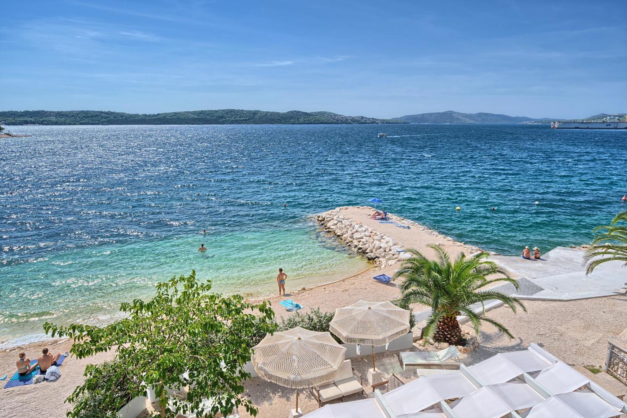 Livingstone Beach House Trogir Exteriör bild