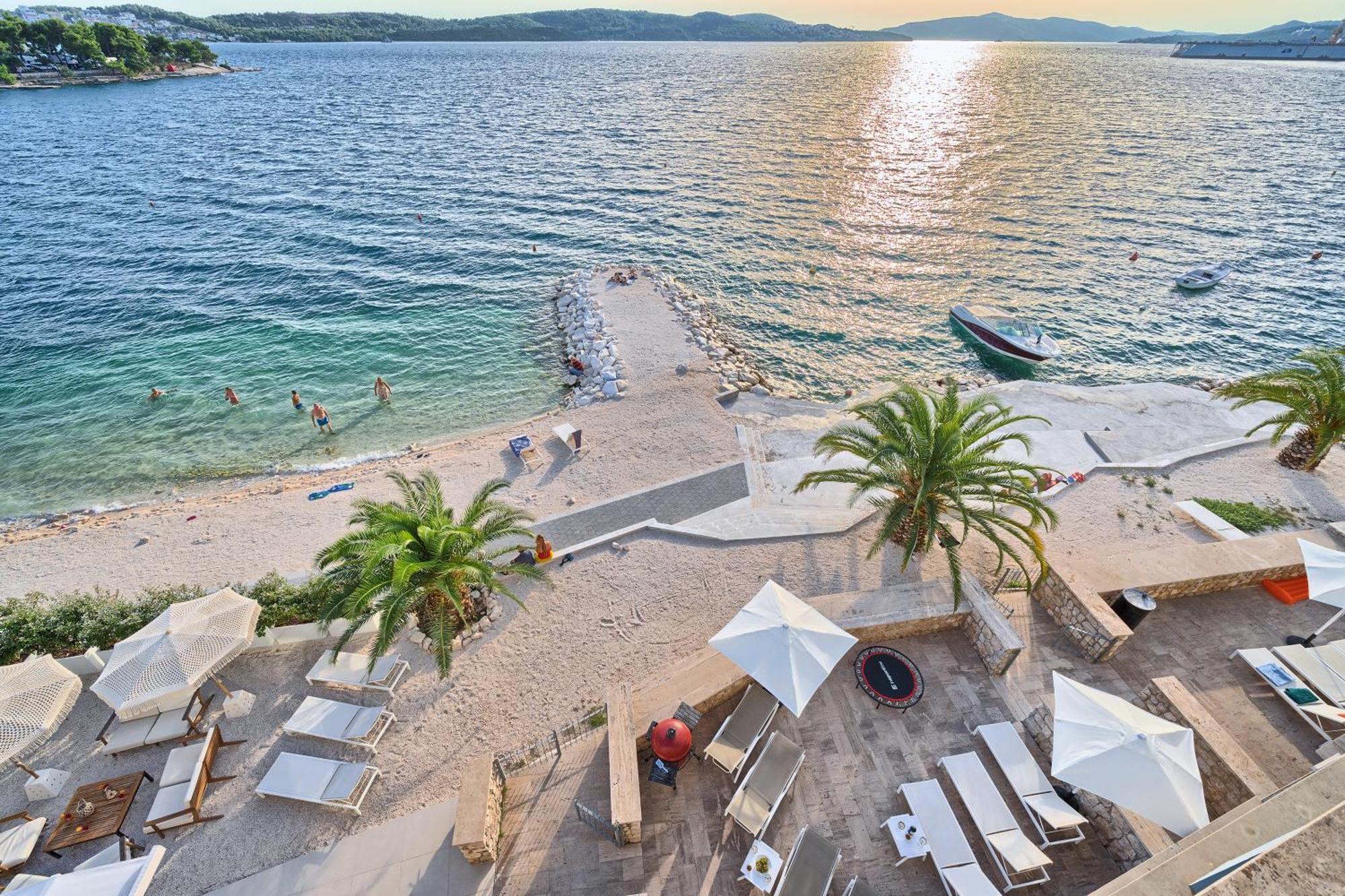 Livingstone Beach House Trogir Exteriör bild