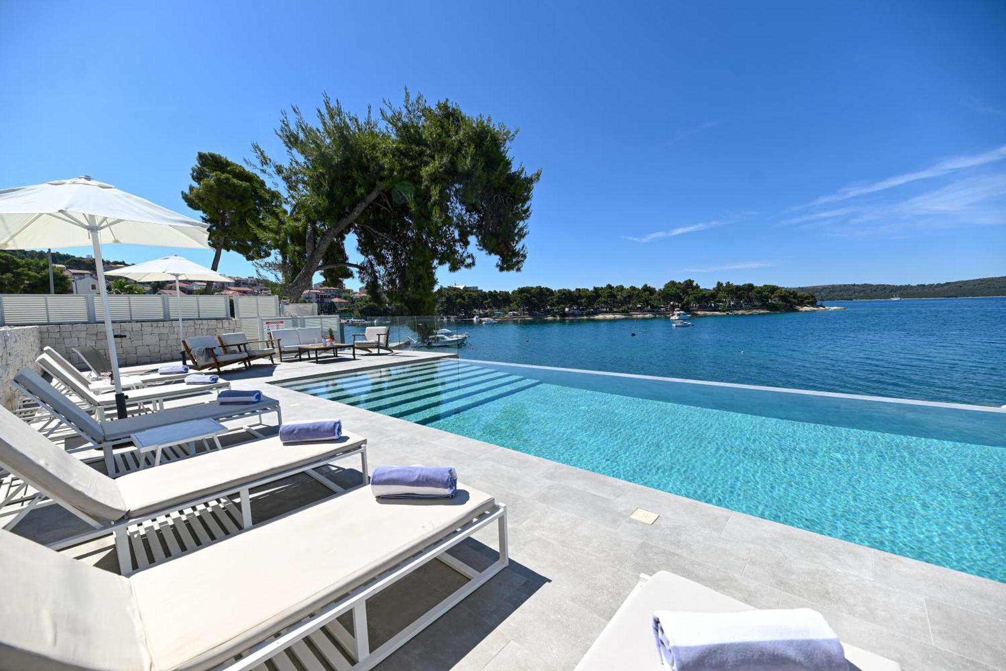 Livingstone Beach House Trogir Exteriör bild